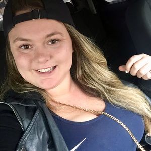 Meet your Posher, Erica